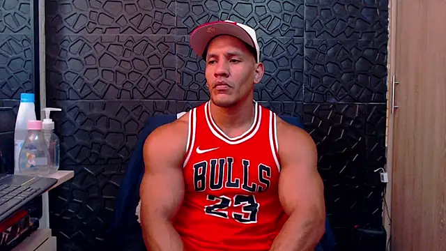 viktor herrera online show from 02-11-26, 04:18