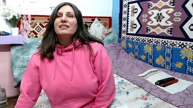 Adelinemilf online show from 02-18-26, 11:50