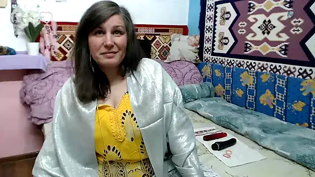 Adelinemilf online show from 04-14-26, 10:31