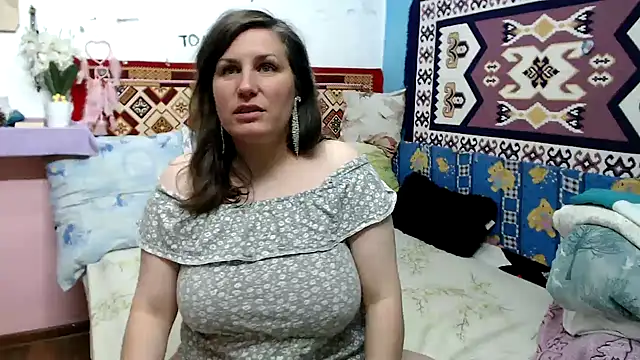 Adelinemilf online show from 05-15-26, 05:27