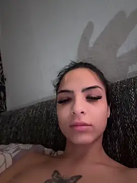 Evelin199 online show from 05-13-26, 06:53