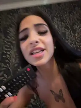 Evelin199 online show from 06-25-26, 03:28