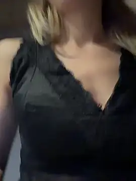 ElenaWhitmore online show from 02-09-26, 11:47