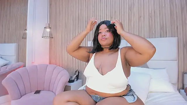 rachell queen  online show from 05-11-26, 01:45