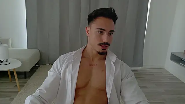 Master Lukas online show from 05-11-26, 01:56