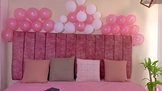 Mayleeth online show from 03-18-26, 02:41