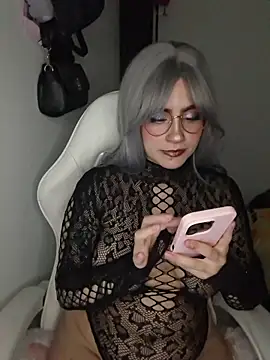 kuritto  online show from 04-28-26, 02:49