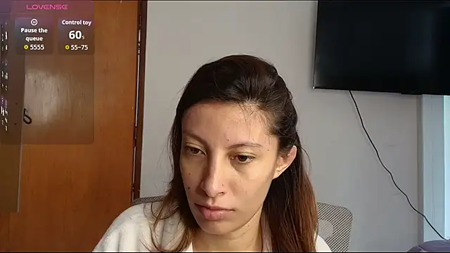 Sweet moon v  online show from 05-06-26, 03:16