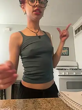 jojosbizarrelyf online show from 03-24-26, 04:07