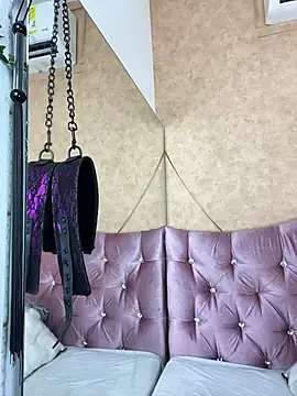 Missy 22  online show from 04-07-26, 01:46