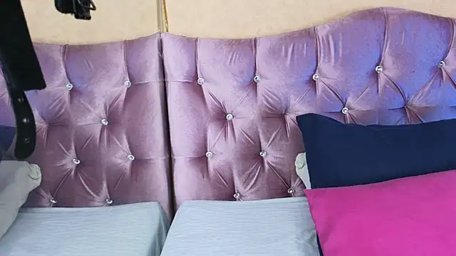 Missy 22  online show from 04-16-26, 01:45