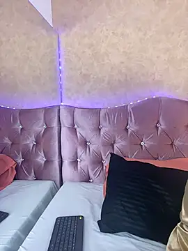 Missy 22  online show from 03-31-26, 01:35