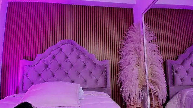 Violett hott  online show from 03-11-26, 01:05