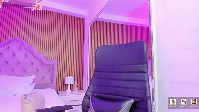 Violett hott  online show from 03-19-26, 11:54