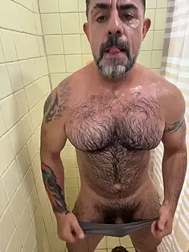 wolfbucker online show from 02-23-26, 06:30