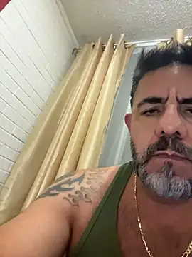 Snapshot of wolfbucker chatting on 01-08-26, 05:02 wolfbucker online show from 01-08-26, 05:02