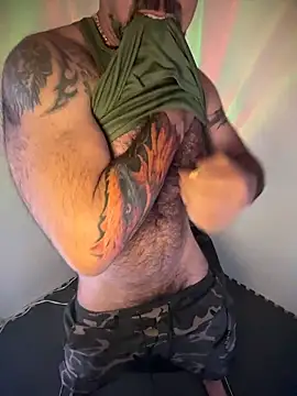 wolfbucker online show from 03-08-26, 05:33