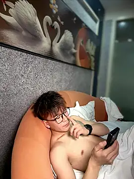 linfei123321 online show from 01-18-26, 12:30