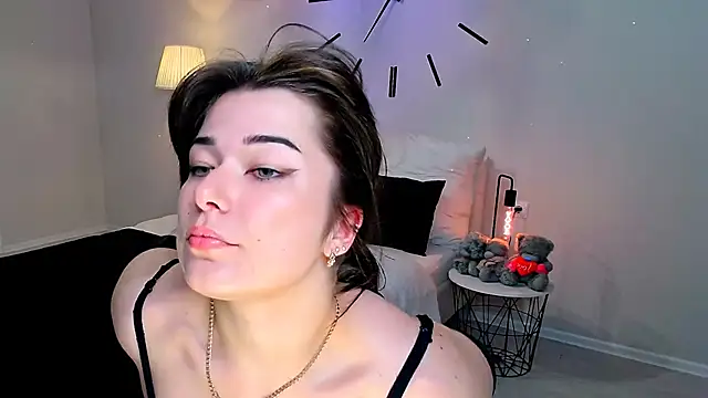 a dorable online show from 06-15-26, 11:32