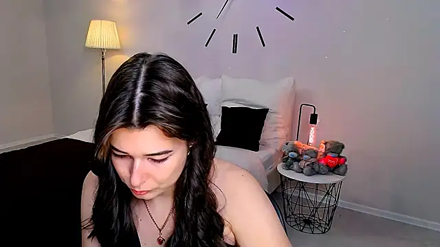a dorable online show from 06-17-26, 11:20