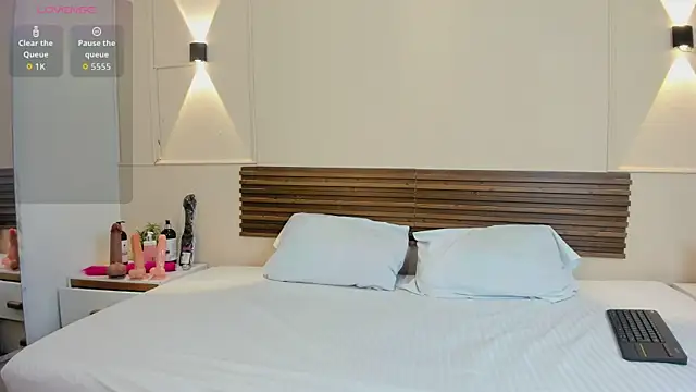 salome diamond online show from 02-21-26, 07:16