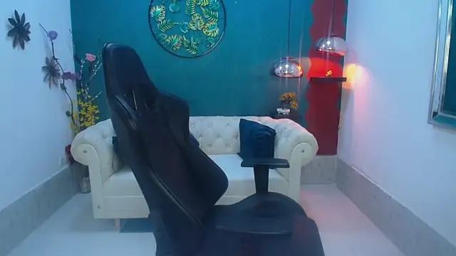 elena milf1 online show from 01-09-26, 05:31