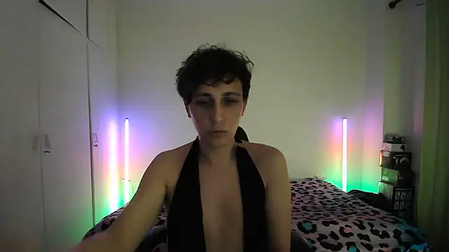 HoneyValentine online show from 05-23-26, 06:40