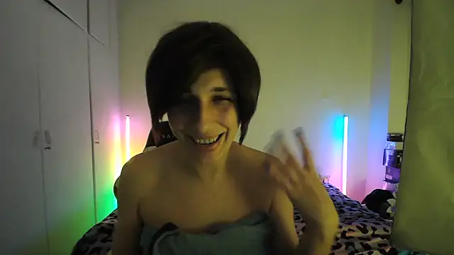 HoneyValentine online show from 05-28-26, 06:58
