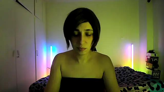 HoneyValentine online show from 04-02-26, 08:48