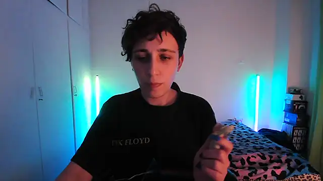 HoneyValentine online show from 05-22-26, 07:34