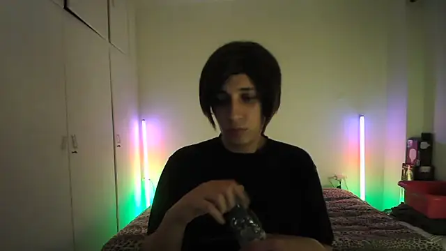 Snapshot of HoneyValentine chatting on 06-28-26, 07:20 HoneyValentine online show from 06-28-26, 07:20