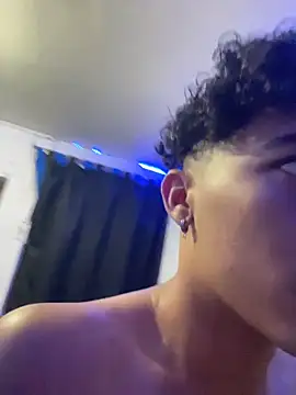 jamescurly00 online show from 03-10-26, 11:20