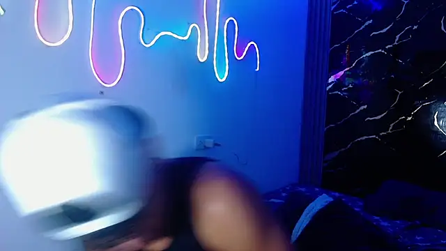 jamescurly00 online show from 02-21-26, 09:33