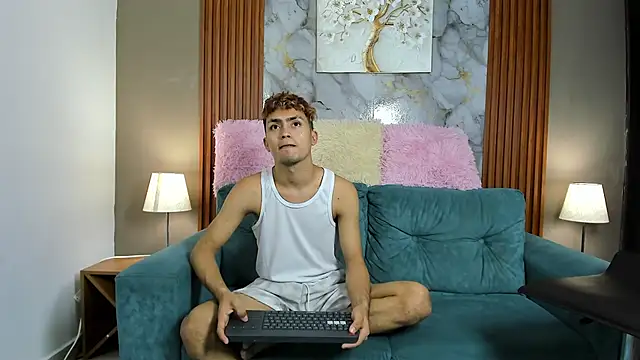 AVENGER BOYS2026 online show from 02-23-26, 07:36