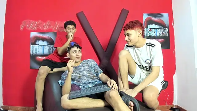 AVENGER BOYS2026 online show from 05-14-26, 07:22