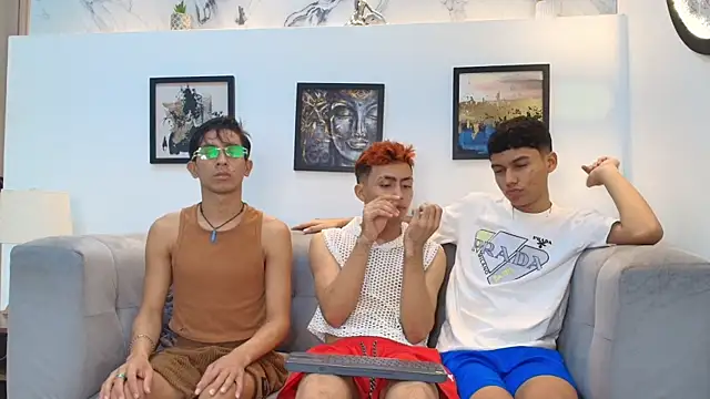 AVENGER BOYS2026 online show from 02-05-26, 01:23