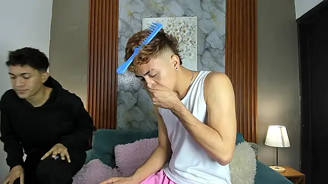 AVENGER BOYS2026 online show from 03-18-26, 01:02