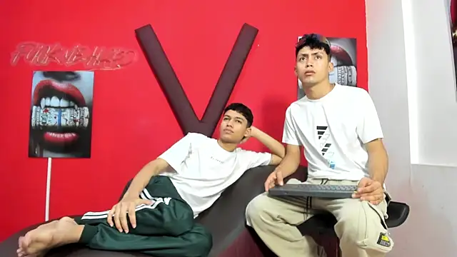 AVENGER BOYS2026 online show from 05-06-26, 07:18