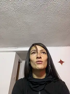 Snapshot of Michelle_ec chatting on 05-11-26, 03:51 Michelle ec online show from 05-11-26, 03:51