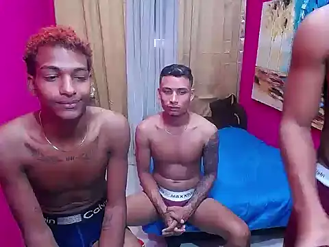 hugecock black online show from 01-14-26, 06:55