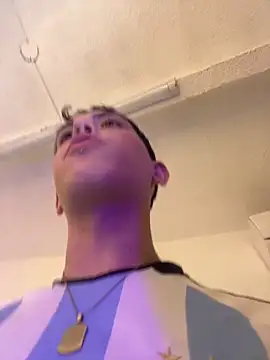 Iamcami  online show from 02-25-26, 07:36