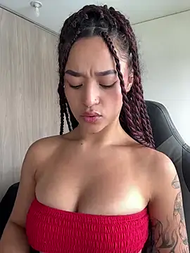 crystal dlun online show from 03-07-26, 03:50