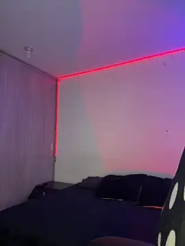 crystal dlun online show from 04-01-26, 05:21