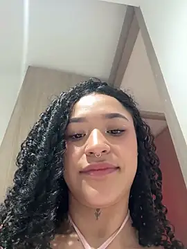 crystal dlun online show from 04-18-26, 07:07