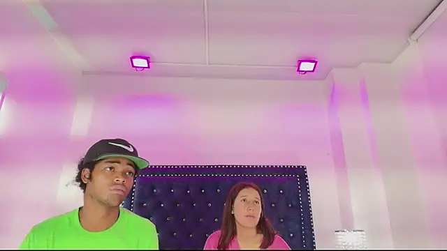 Cristal and luke online show from 04-11-26, 07:45