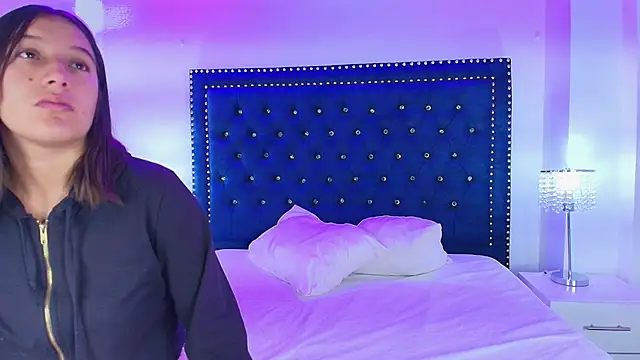 Cristal and luke online show from 03-01-26, 03:28