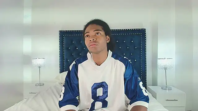 Cristal and luke online show from 01-09-26, 03:35