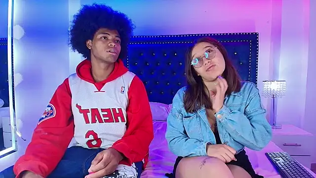 Cristal and luke online show from 05-01-26, 03:22