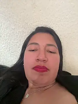 Snapshot of Mapisloop chatting on 04-16-26, 06:30 Mapisloop online show from 04-16-26, 06:30