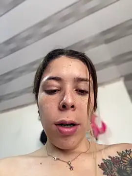 NatalyPinky online show from 03-28-26, 06:20
